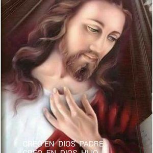 Meet your Posher, Claudia